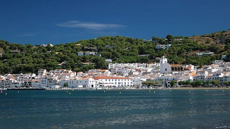 Playa L'Arola en El Port de la Selva, Gerona — foto 1 de 3
