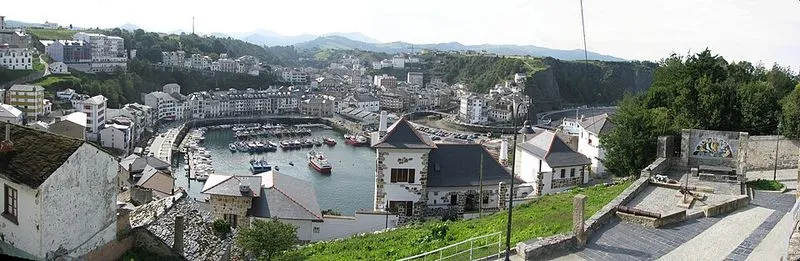 Playa Las Arreas en Valdés, Asturias — foto 2 de 3