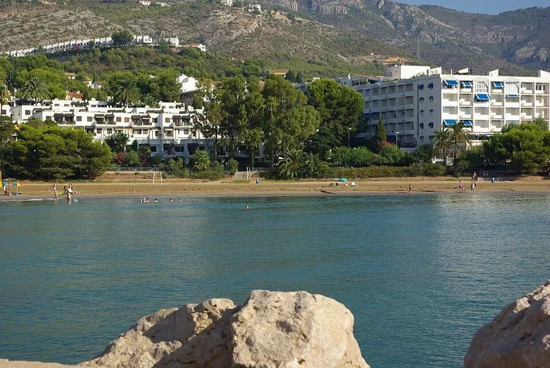 Playa Las Fuentes en Alcalà de Xivert, Castellón — foto 4 de 9