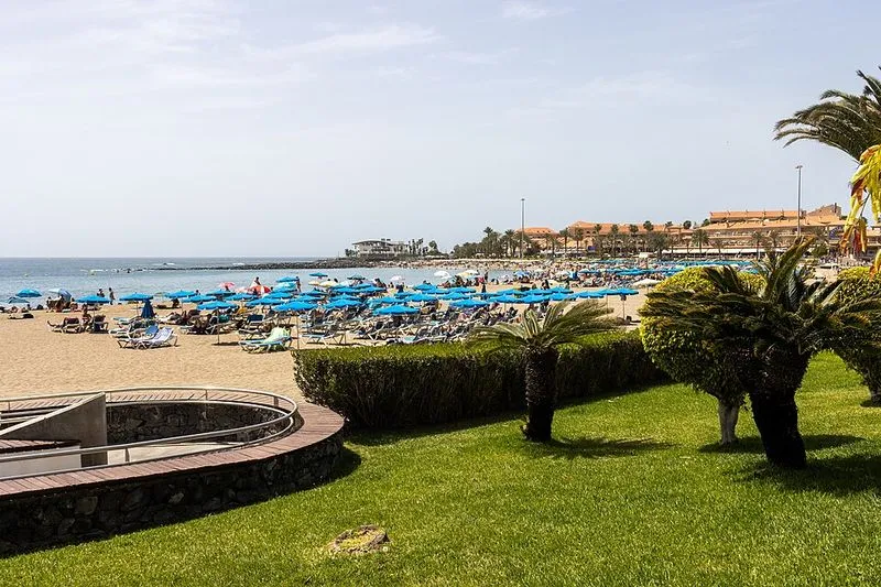 Playa Las Vistas en Arona, Santa Cruz de Tenerife — foto 10 de 10