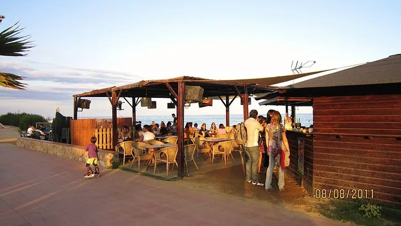 Playa de l'Astillero en Vilassar de Mar, Barcelona — foto 5 de 10