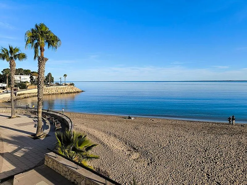 Playa de Les Avellanes en L'Ampolla