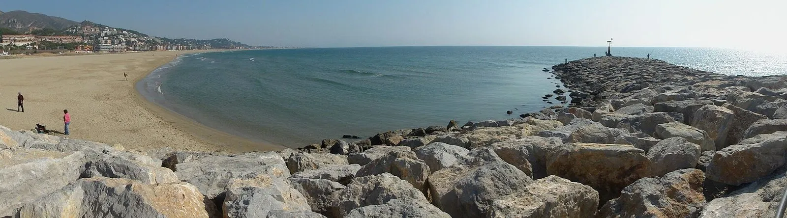 Playa de Les Botigues en Sitges