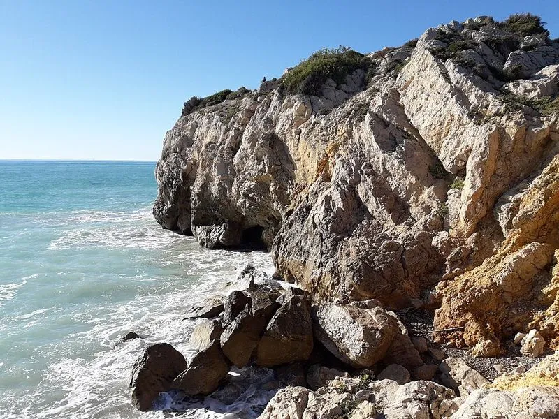 Playa Les Coves en Sitges, Barcelona — foto 6 de 7