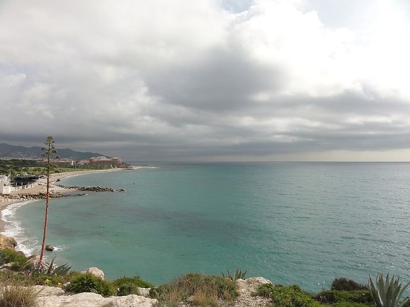Playa Les Coves en Sitges, Barcelona