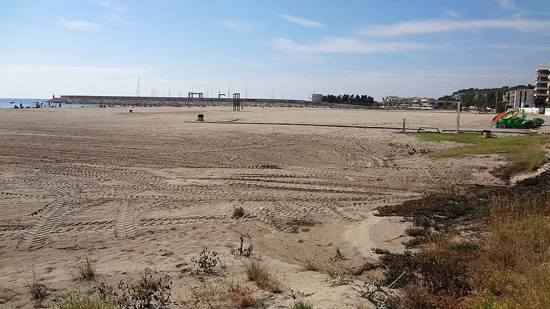 Playa de Les Guineus en Roda de Barà, Tarragona — foto 5 de 5