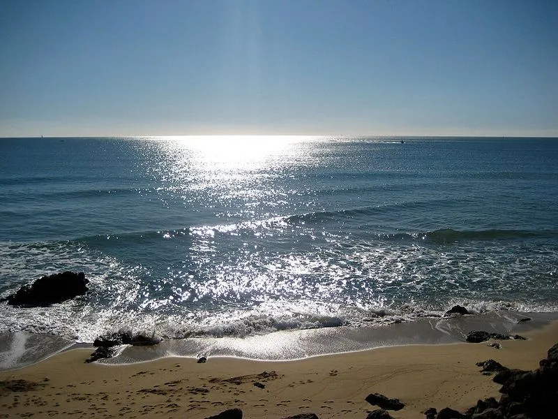 Playa Les Moreres en Montgat, Barcelona — foto 4 de 9