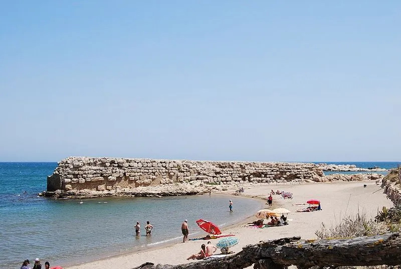Playa de Les Muscleres en L'Escala