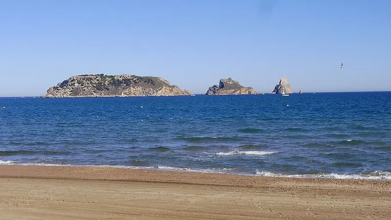 Playa de l'Estartit en Torroella de Montgrí, Gerona — foto 6 de 9
