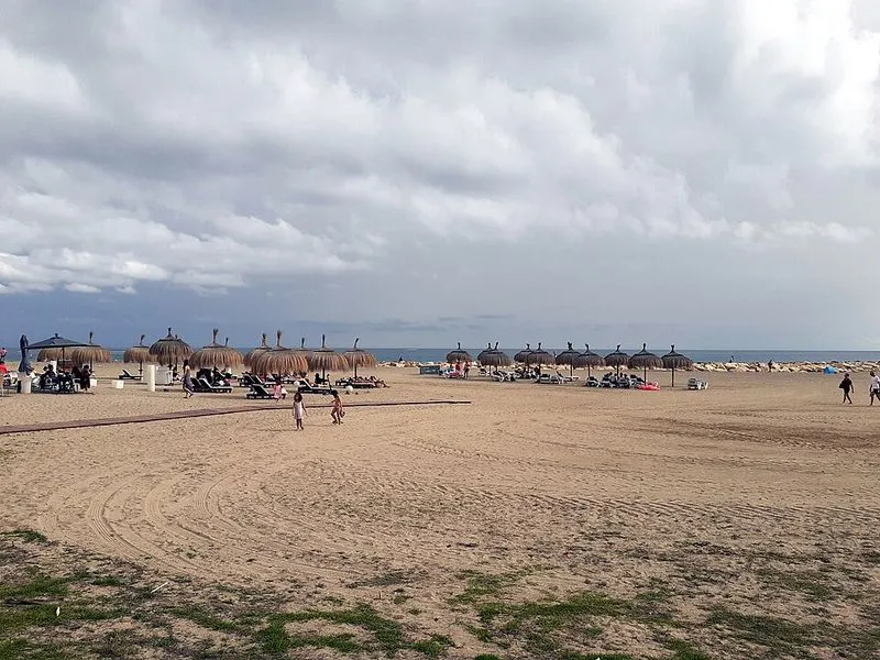 Playa de l'Horta de Santa María en Cambrils, Tarragona — foto 10 de 10