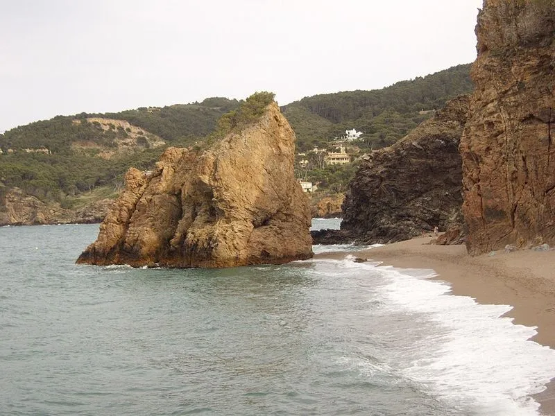 Playa de l'Illa Roja en Begur, Gerona — foto 7 de 10