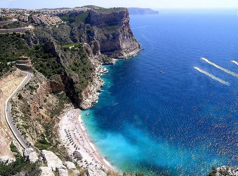 Playa de Llebeig en Benitachell/el Poble Nou de Benitatxell, Alicante — foto 3 de 5
