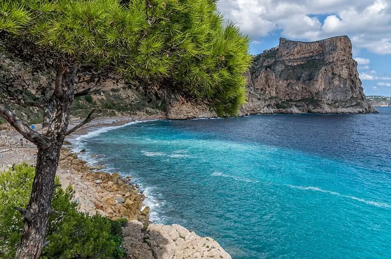 Playa de Llebeig en Benitachell/el Poble Nou de Benitatxell, Alicante — foto 4 de 5