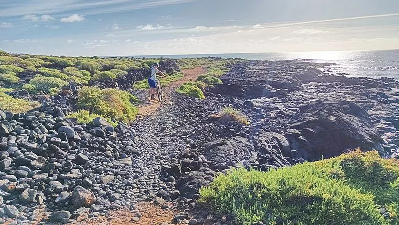 Playa de los Caletones en Haría
