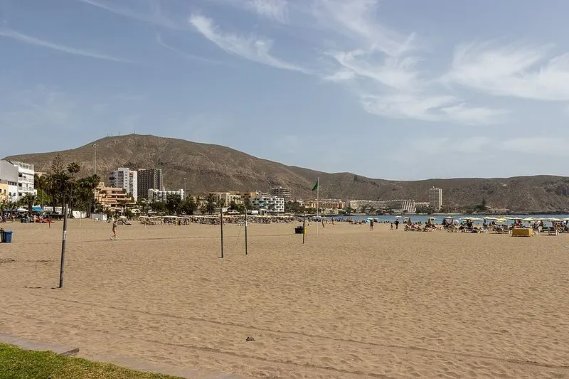 Playa de los Cristianos en Arona, Santa Cruz de Tenerife — foto 4 de 8