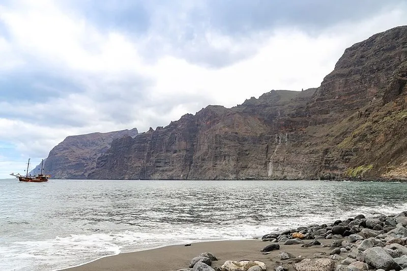 Playa Los Guíos en Santiago del Teide, Santa Cruz de Tenerife — foto 4 de 10