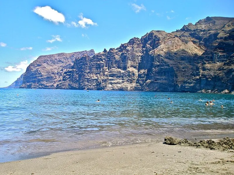 Playa Los Guíos en Santiago del Teide, Santa Cruz de Tenerife — foto 9 de 10