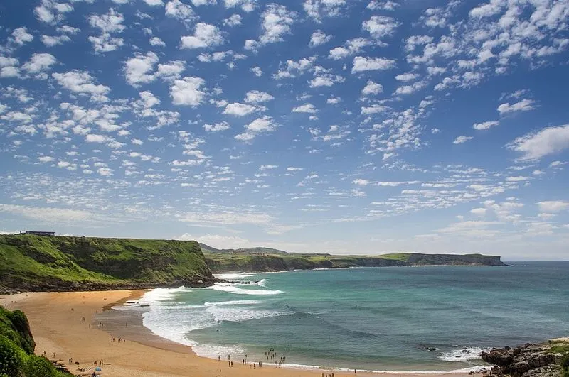 Playa Los Locos en Suances, Cantabria — foto 2 de 4