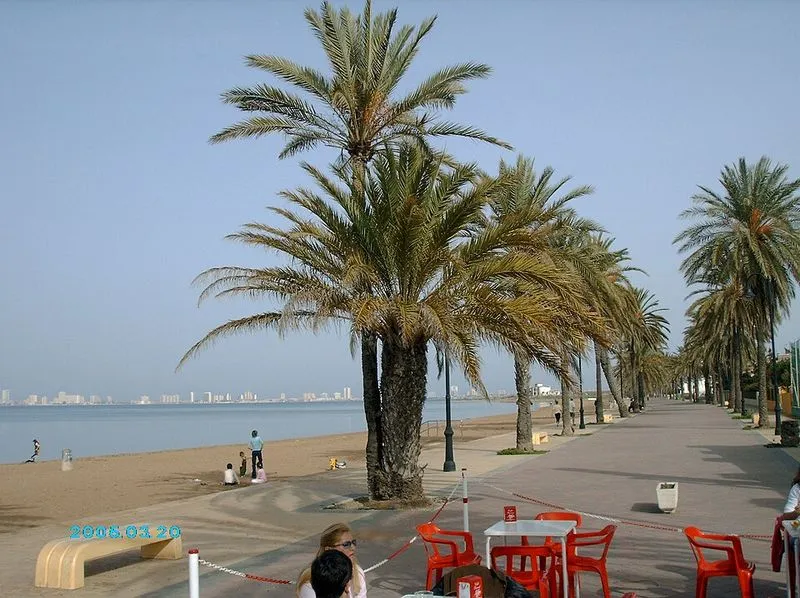 Playa de Mar de Cristal en Cartagena, Murcia — foto 3 de 4
