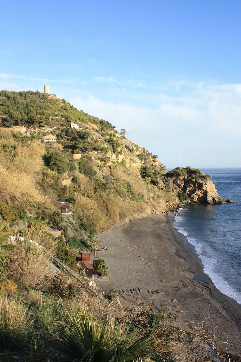 Playa Maro en Nerja, Málaga — foto 4 de 5