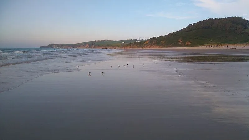 Playa Merón en San Vicente de la Barquera, Cantabria — foto 2 de 5