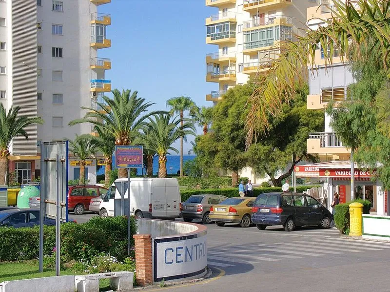 Playa de Mezquitilla en Algarrobo