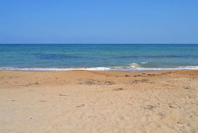 Playa Molinos y Palmeras en Dénia, Alicante — foto 4 de 5