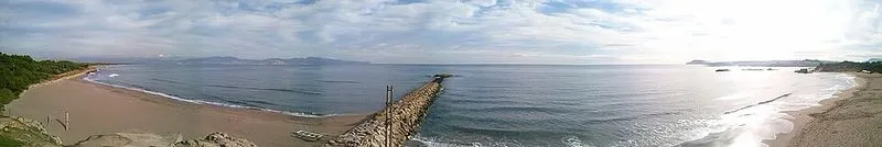 Playa de Moll Grec en L'Escala, Gerona — foto 3 de 9