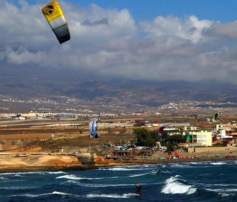 Playa de Montaña Roja en Granadilla de Abona, Santa Cruz de Tenerife — foto 5 de 5