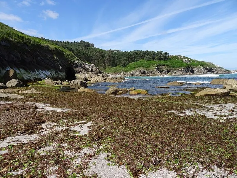 Playa de Niño do Corvo en Ponteceso, A Coruña — foto 4 de 5