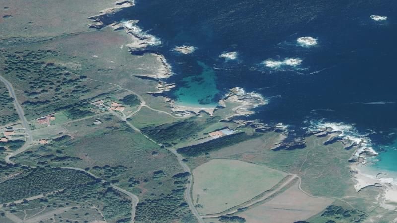 Vista aérea de Playa O Porto en Ferrol, A Coruña