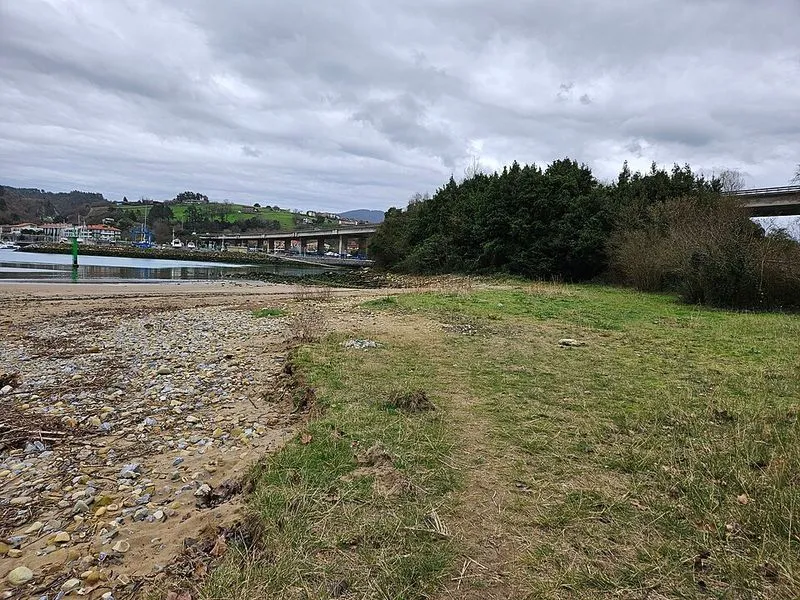 Playa de Oribarzar en Orio, Guipúzcoa — foto 2 de 3