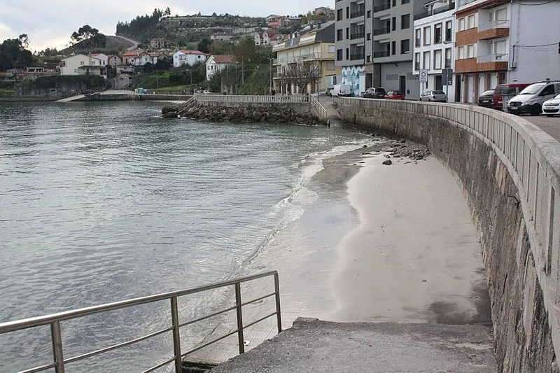 Playa de Pampaído en Sanxenxo, Pontevedra — foto 3 de 5