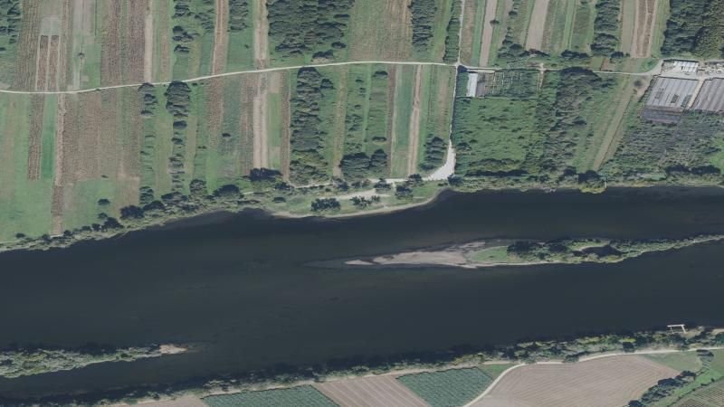 Vista aérea de Playa Paramós en Tui, Pontevedra