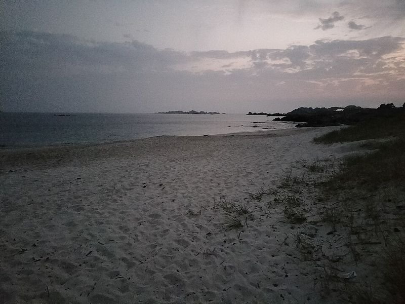 Playa Penisqueira en Ribeira, A Coruña