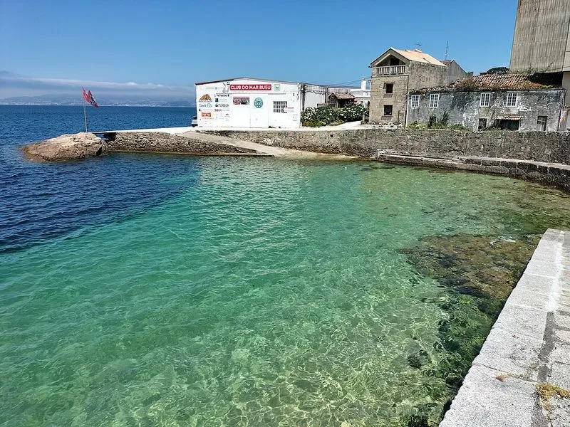Playa de Pescadoira en Bueu