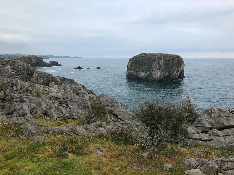 Playa de Pestaña en Llanes, Asturias — foto 4 de 5
