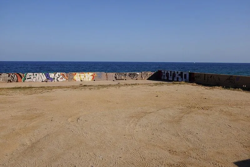 Playa de Pla de Montgat en Montgat, Barcelona — foto 6 de 7