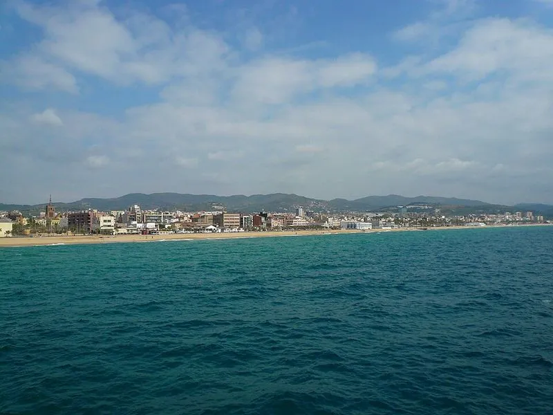 Platja de l'Estació en Badalona, Barcelona — foto 3 de 6