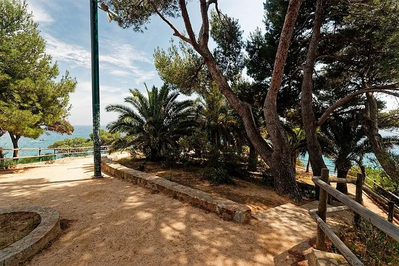 Platja de Lloret en Lloret de Mar, Gerona — foto 3 de 6