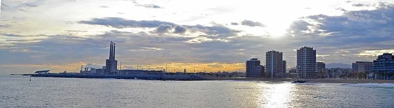 Playa Platja del Coco en Badalona, Barcelona — foto 3 de 10