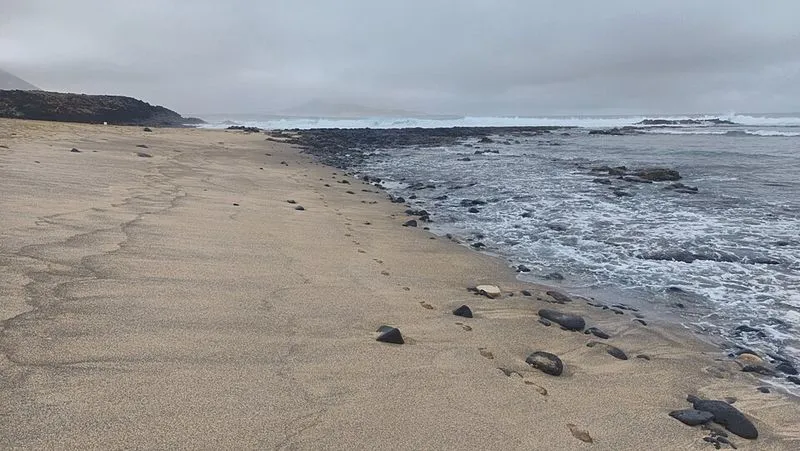 Playa Playa Baja del Ganado en Teguise, Las Palmas — foto 2 de 5