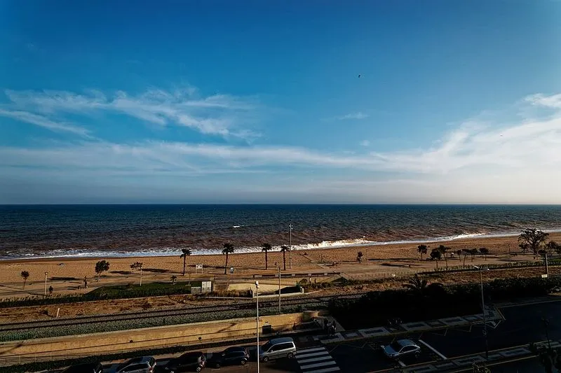 Playa de La Riera en Pineda de Mar, Barcelona — foto 5 de 9