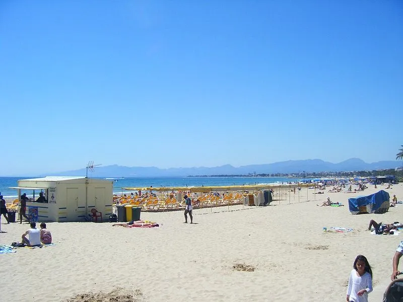 Playa Playa de Levante en Salou, Tarragona — foto 5 de 6