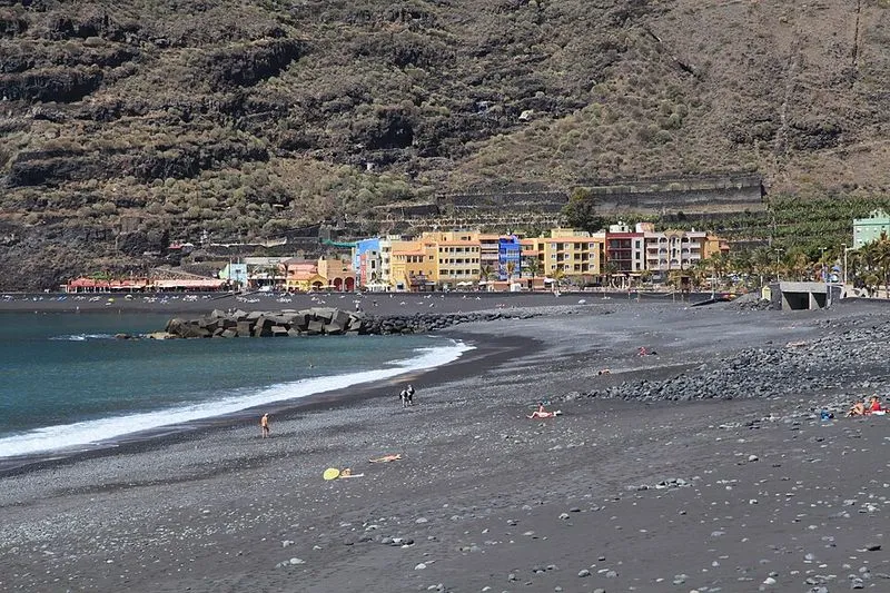 Playa Playa de Los Tarajales en Arona, Santa Cruz de Tenerife — foto 4 de 7