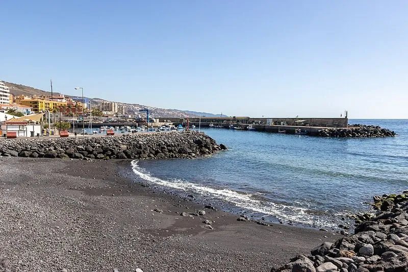 Playa Playa del Alcalde en Candelaria, Santa Cruz de Tenerife — foto 2 de 5