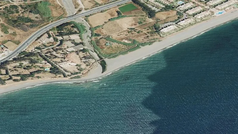 Playa del Río Castor en Estepona