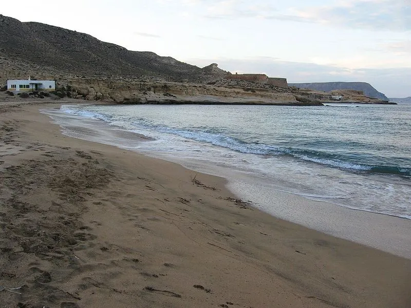 Playa de Playazo de Rodalquilar en Níjar, Almería — foto 7 de 8