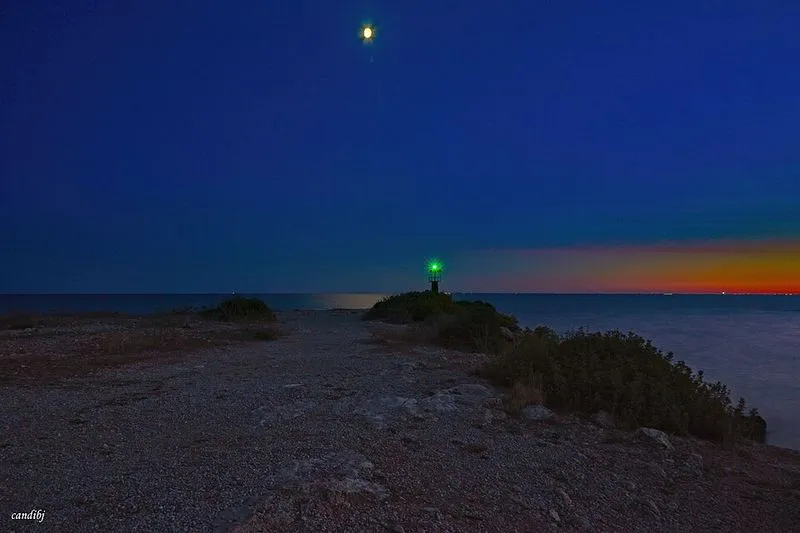 Playa de Port Olivet en L'Ametlla de Mar, Tarragona — foto 5 de 6
