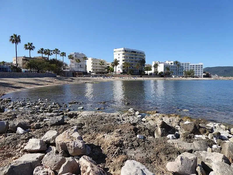 Playa de Port Roig en Son Servera, Islas Baleares — foto 2 de 3
